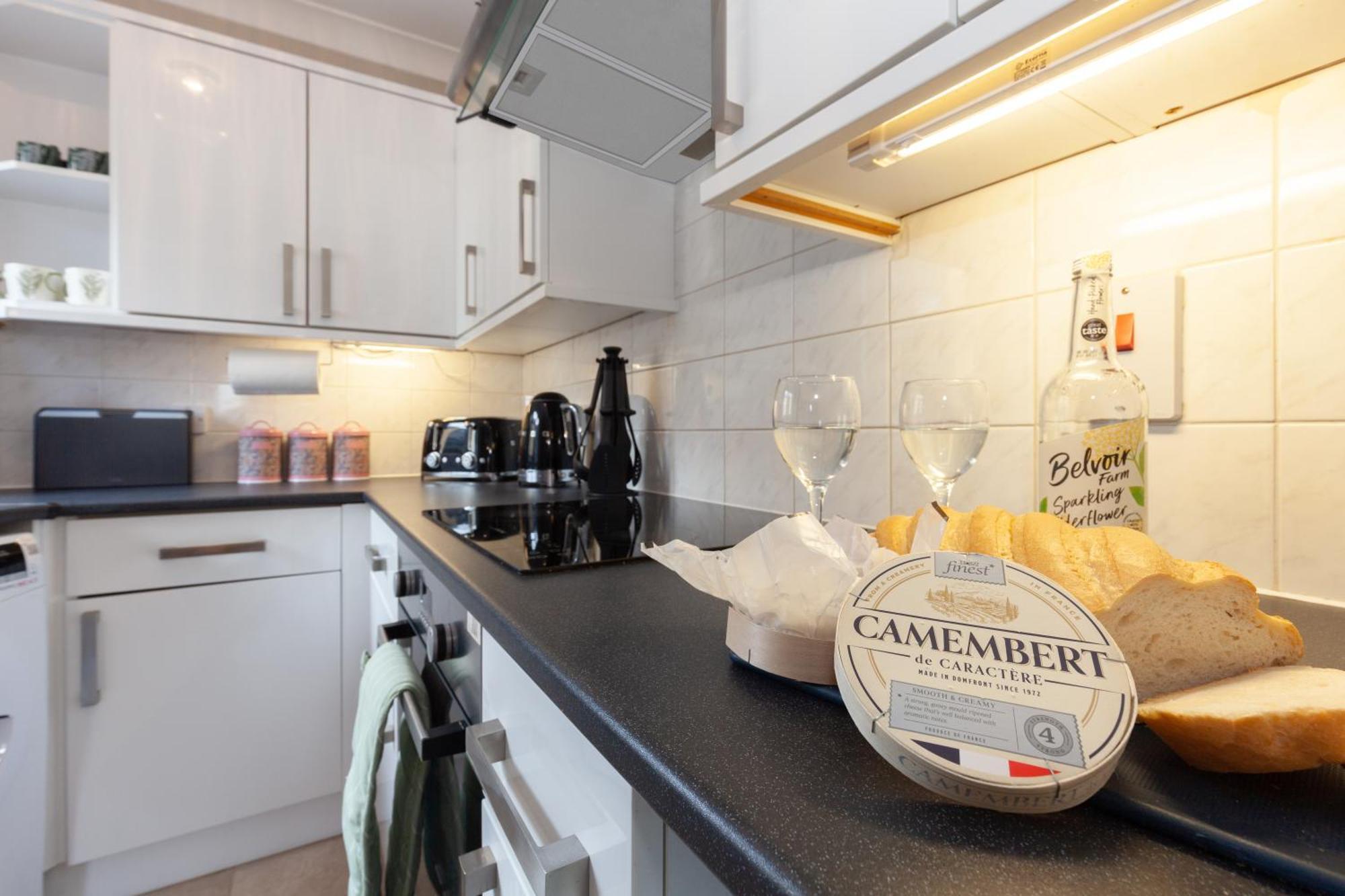 شقة A Gem Nestled In The Heart Of Oxford With Parking! المظهر الخارجي الصورة